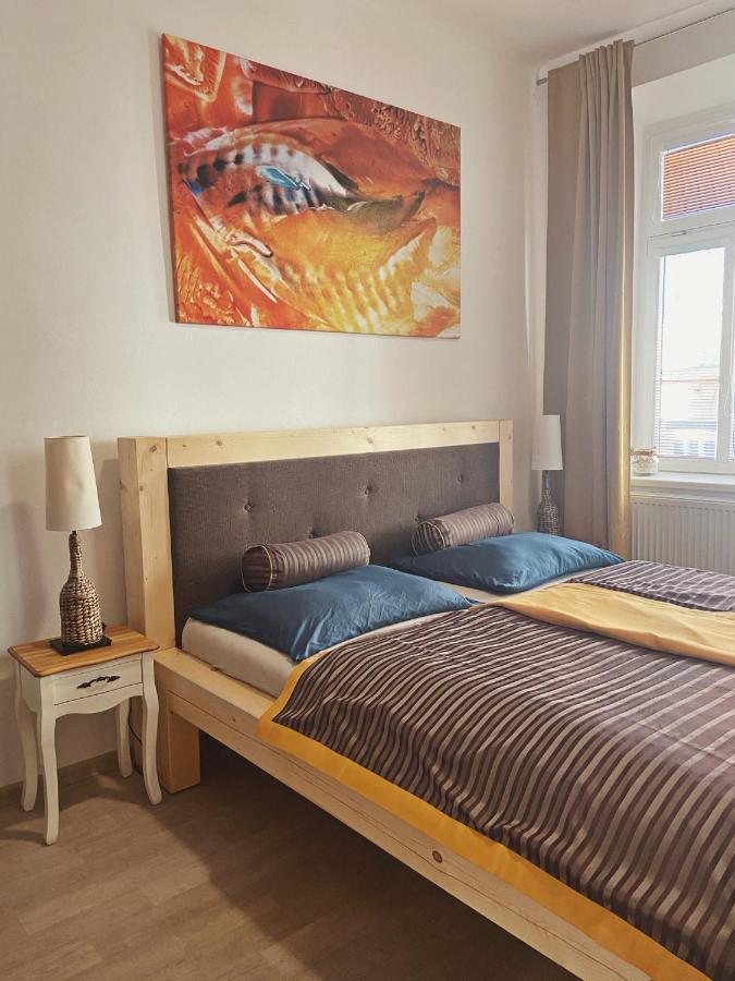 Apartment Sirius G In Center Of Cb Ceske Budejovice Bagian luar foto